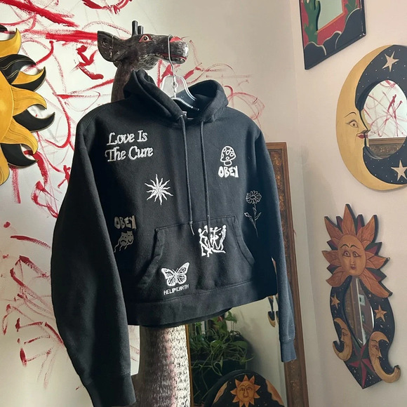 HOST PICK Obey Black Hoodie Cropped with Embroidered White Detail Small - Picture 9 of 16